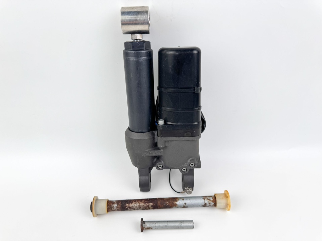 2013 Mercury 25 HP 4 Stroke Outboard Power Trim Tilt Unit 851873T03 OEM