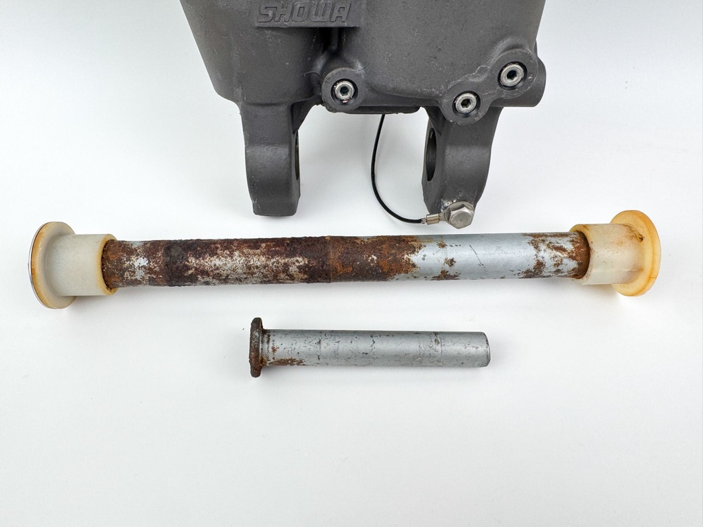 2013 Mercury 25 HP 4 Stroke Outboard Power Trim Tilt Unit 851873T03 OEM