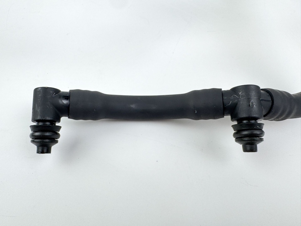 2008 Evinrude 115HP 2 Stroke Etec Outboard Fuel Rail Line Supply & Return Set 5005444