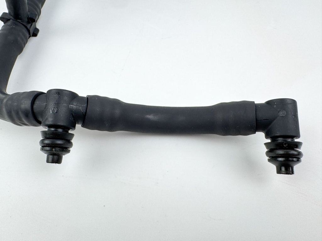 2008 Evinrude 115HP 2 Stroke Etec Outboard Fuel Rail Line Supply & Return Set 5005444