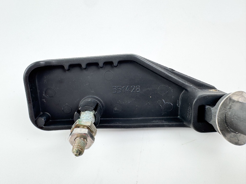 2008 Evinrude 115HP 2 Stroke Etec Outboard Rear Back Latch Handle 5005709 OEM