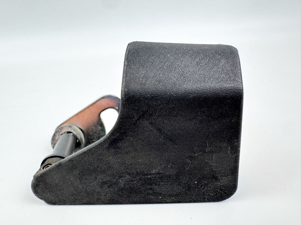 2008 Evinrude 115HP 2 Stroke Etec Outboard Port Latch Handle 5005707 OEM