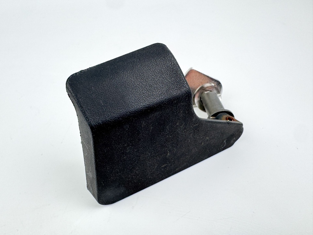 2008 Evinrude 115HP 2 Stroke Etec Outboard Starboard Latch Handle 5005708 OEM