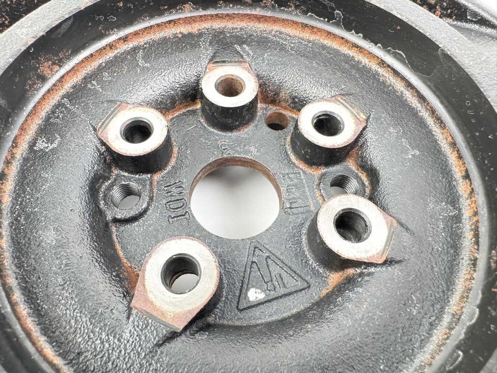 2008 Evinrude 115HP 2 Stroke Etec Outboard Flywheel 5007033 OEM