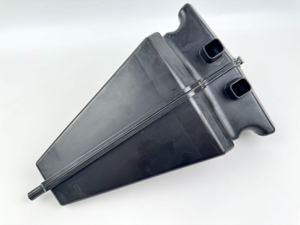 2008 Evinrude 115HP 2 Stroke Etec Outboard Muffler 5005699 OEM