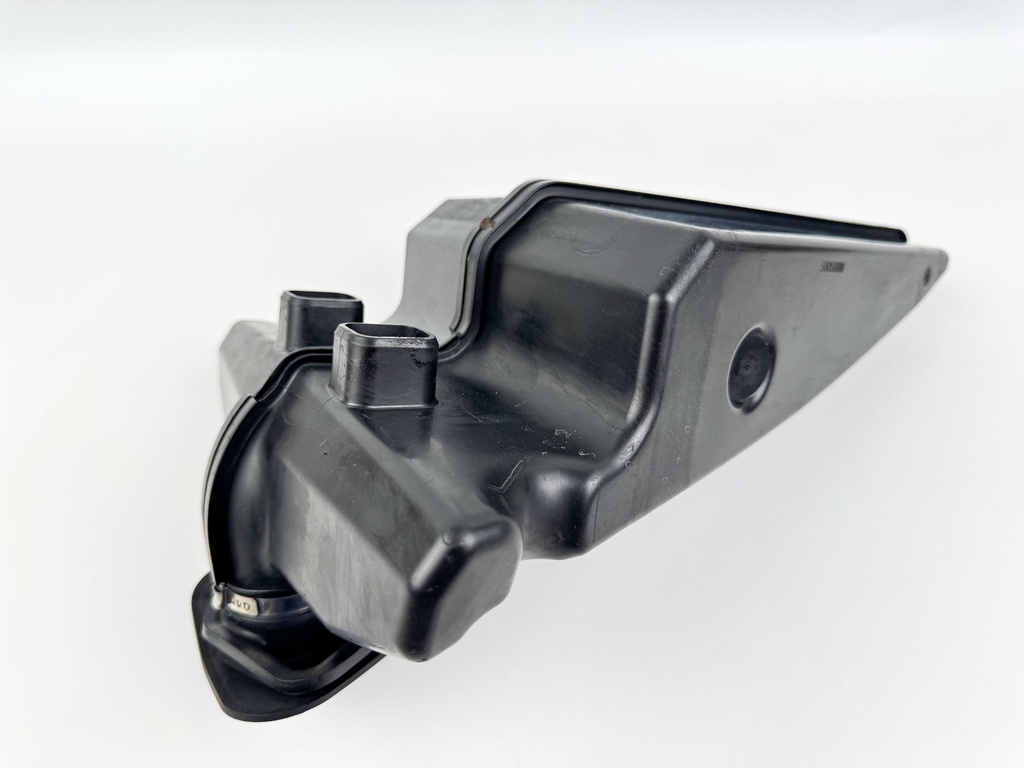 2008 Evinrude 115HP 2 Stroke Etec Outboard Muffler 5005699 OEM