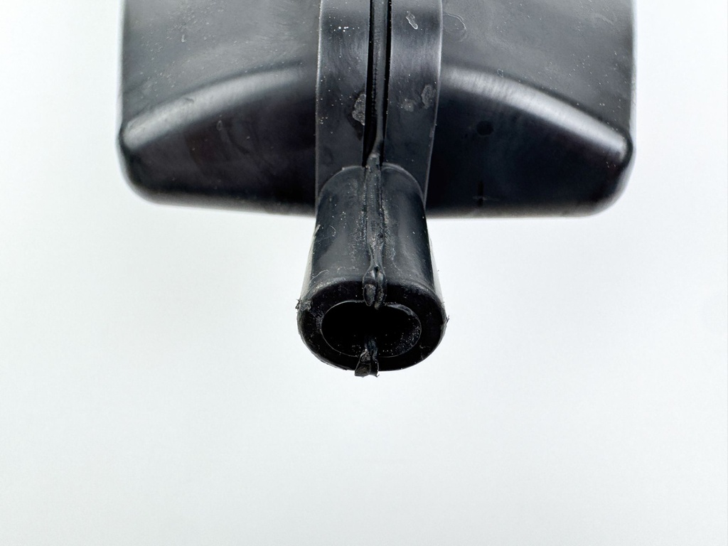 2008 Evinrude 115HP 2 Stroke Etec Outboard Muffler 5005699 OEM