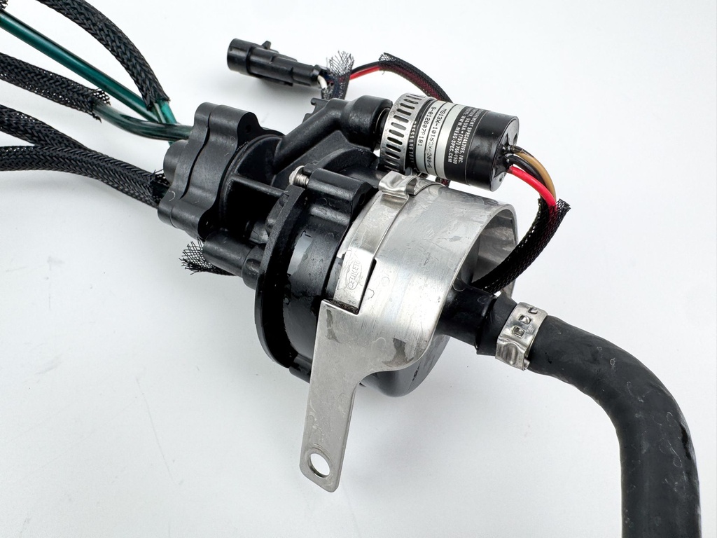 2008 Evinrude 115HP 2 Stroke Etec Outboard Oil Pump 5007232 OEM