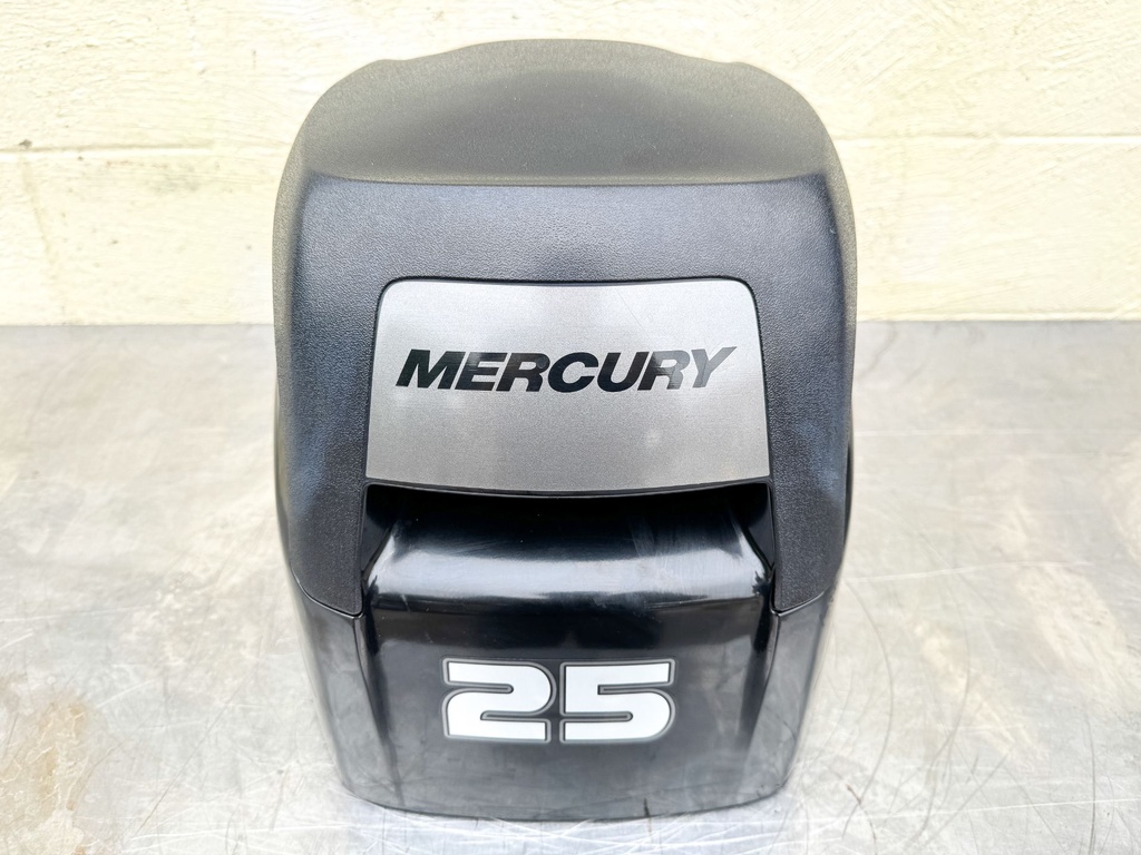 2013 Mercury 25 HP 4 Stroke Outboard Top Cowling 896109T02 OEM