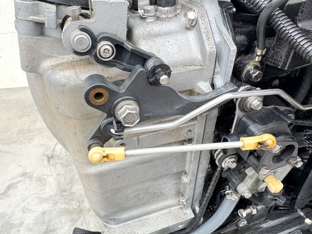 2001-2016 Mercury 135 150 HP 2 Stroke Optimax Outboard Powerhead 595 Hours