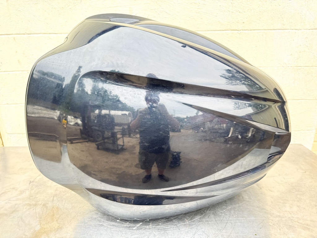 2010 Yamaha 250 HP 4 Stroke Outboard Top Cowling 6CB-42610-00-00 OEM