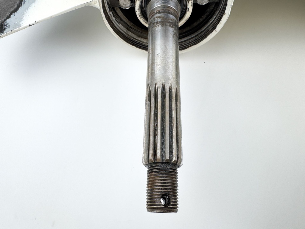 2008 Evinrude 115HP 2 Stroke Etec Outboard XL 25" Lower Unit Gear Case 5007023 OEM