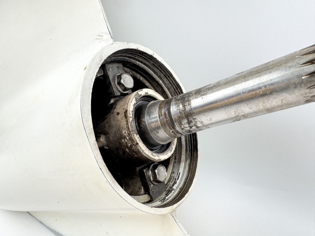 2008 Evinrude 115HP 2 Stroke Etec Outboard XL 25" Lower Unit Gear Case 5007023 OEM