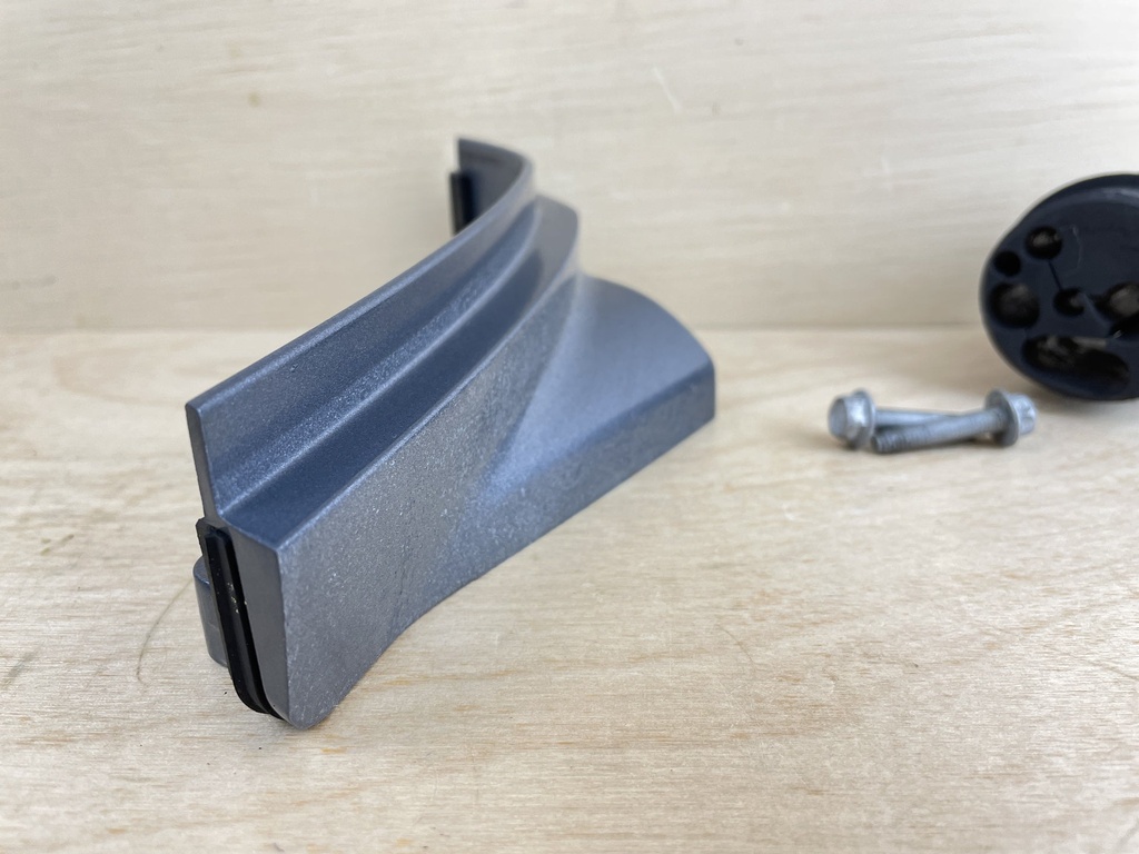 2009 Yamaha 150HP 4 Stroke Outboard Cable Cover Plate 63P-42738-00-8D