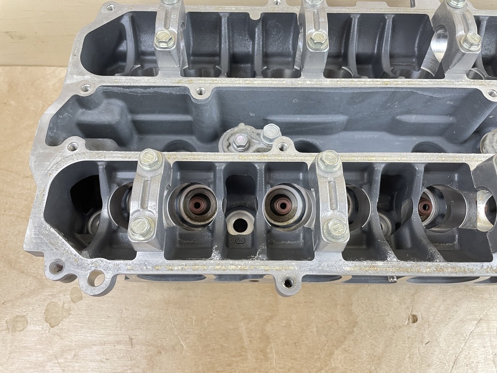 2009 Yamaha 150HP 4 Stroke Outboard Cylinder Head Assembly 63P-11110-00-9S Parts