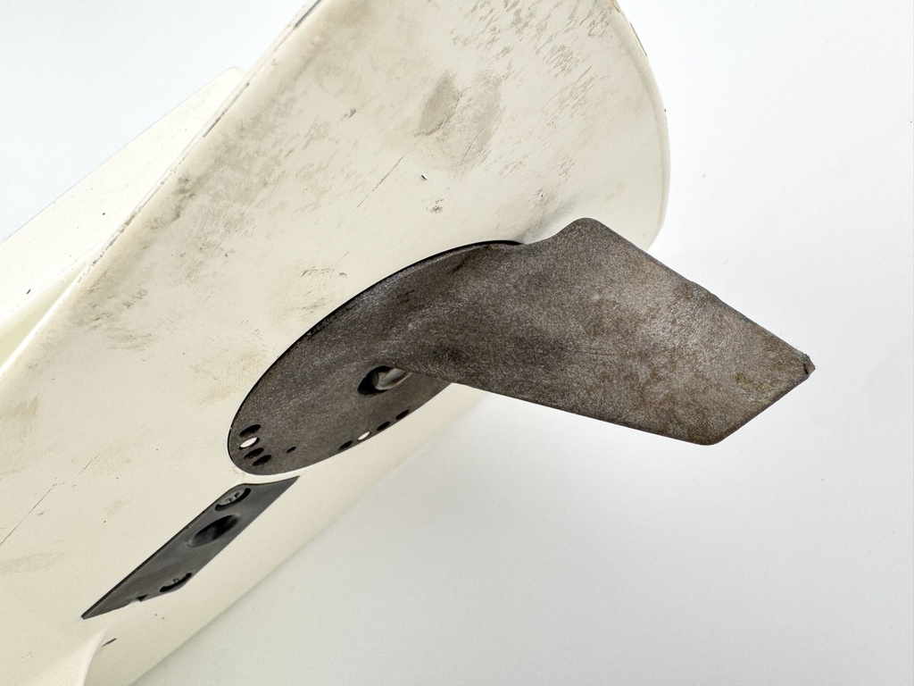 2002-2011 Suzuki DF140 140HP 4 Stroke Outboard 20" Lower Unit Gear Case