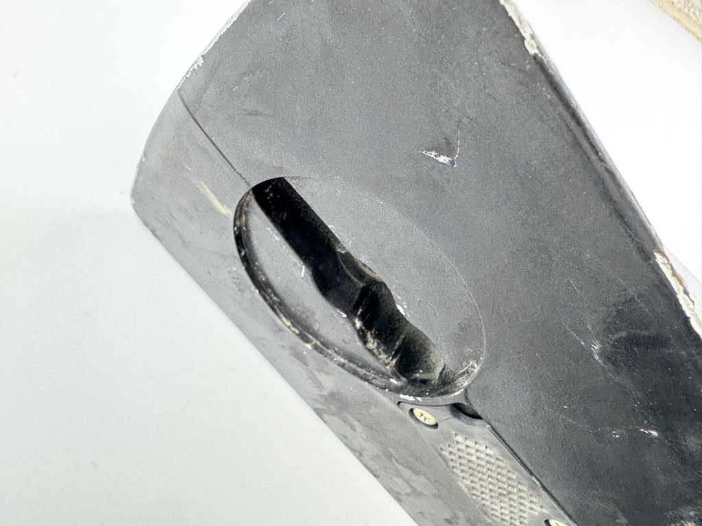 1998 - 2009 Suzuki DF 60 70 HP 20" Long Lower Unit Gear Case OEM