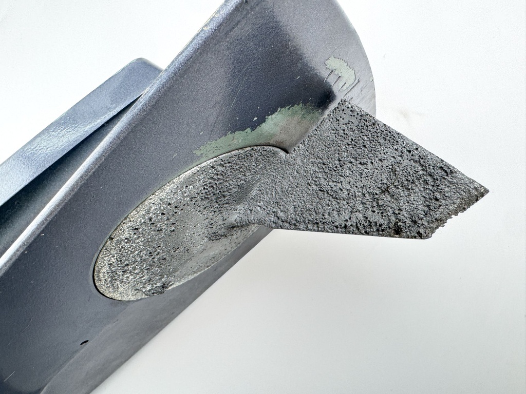 2004 + Yamaha 150HP 4 Stroke Outboard 25" XL Shaft Lower Unit Gear Case LH Counter