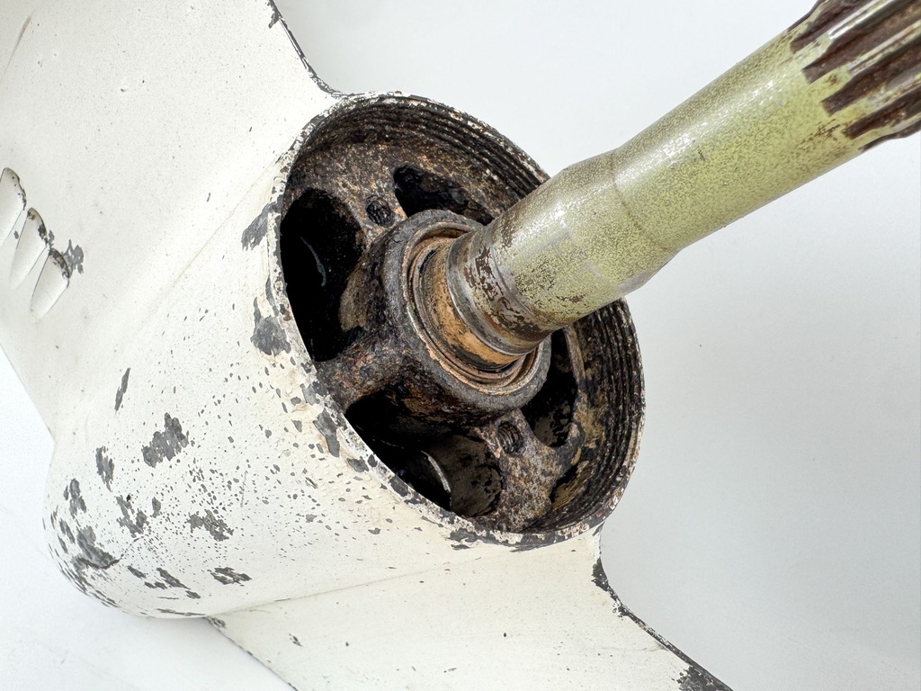 Johnson Evinrude 60 65 70 HP Outboard 2 Stroke 20" Lower Unit Gear Case