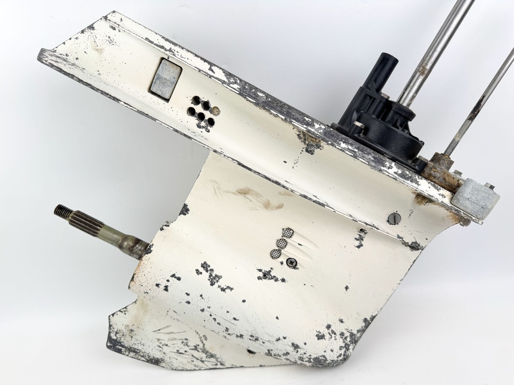 Johnson Evinrude 60 65 70 HP Outboard 2 Stroke 20" Lower Unit Gear Case