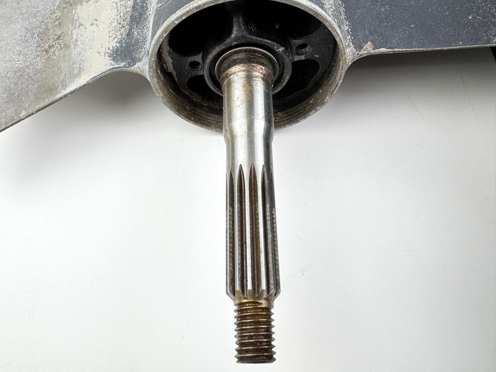 60 65 70 HP Outboard 2 Stroke 20" Lower Unit Gear Case Johnson Evinrude