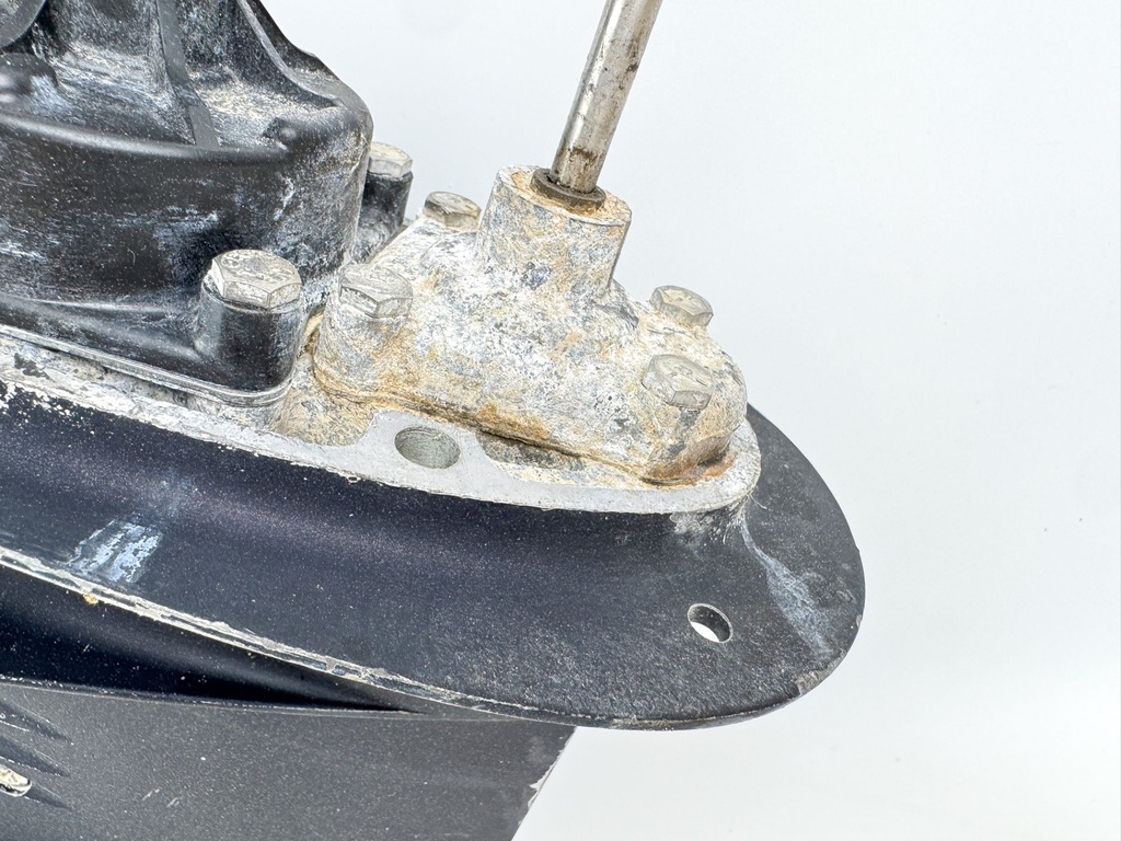 60 65 70 HP Outboard 2 Stroke 20" Lower Unit Gear Case Johnson Evinrude