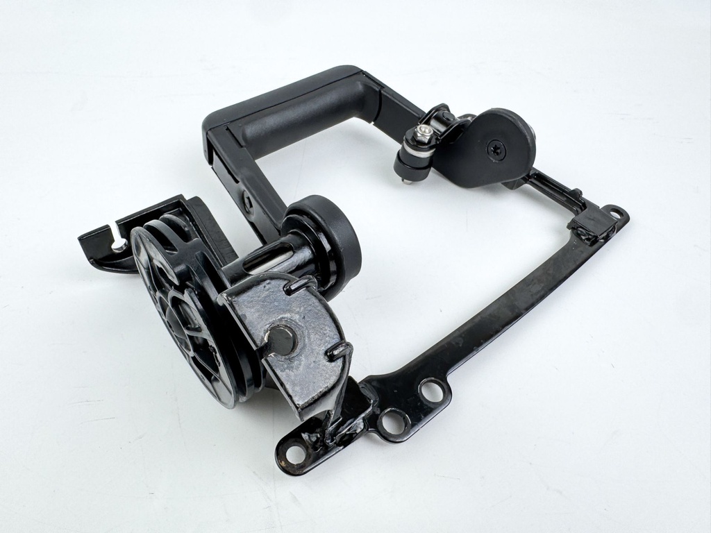 2020 Mercury 250 HP 4 Stroke Outboard Top Cowling Latch Handle Assembly