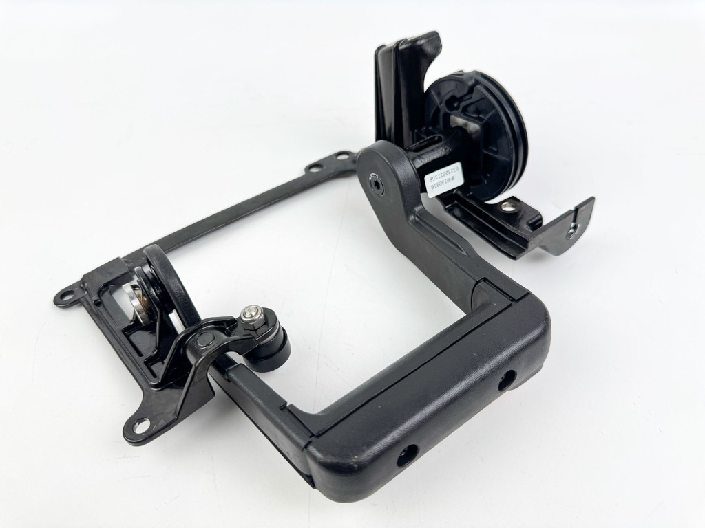 2020 Mercury 250 HP 4 Stroke Outboard Top Cowling Latch Handle Assembly