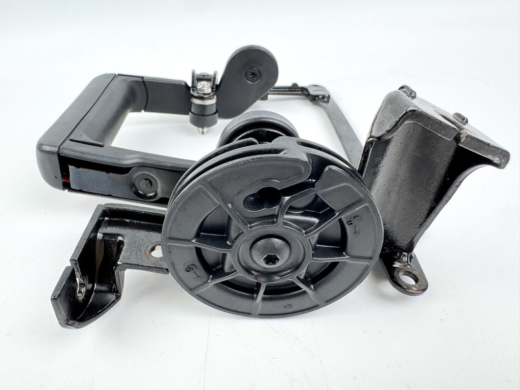 2020 Mercury 250 HP 4 Stroke Outboard Top Cowling Latch Handle Assembly