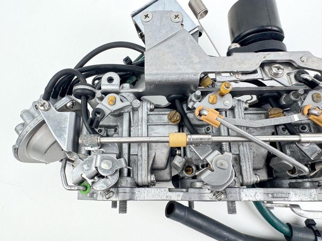 1999 Yamaha 50 HP 4 Stroke Outboard Carburetor Set 64J-14901-20-00 OEM