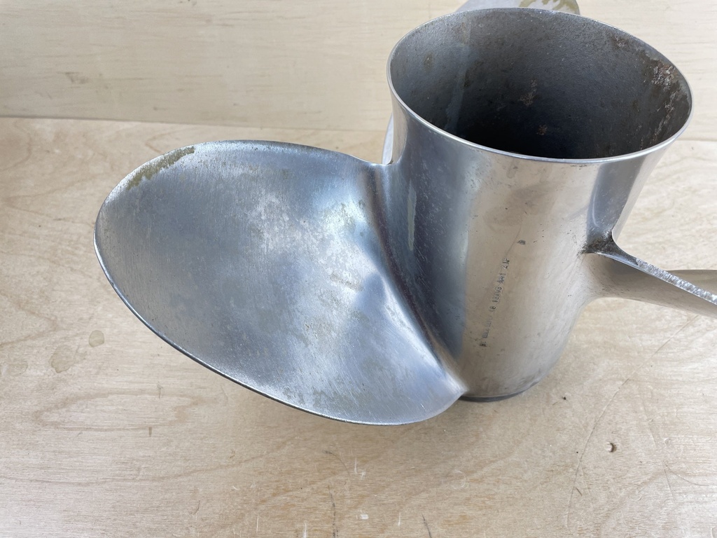 Mercury Mirage Stainless Steel Propeller 14 3/4" x 21P LH Counter 48-13703
