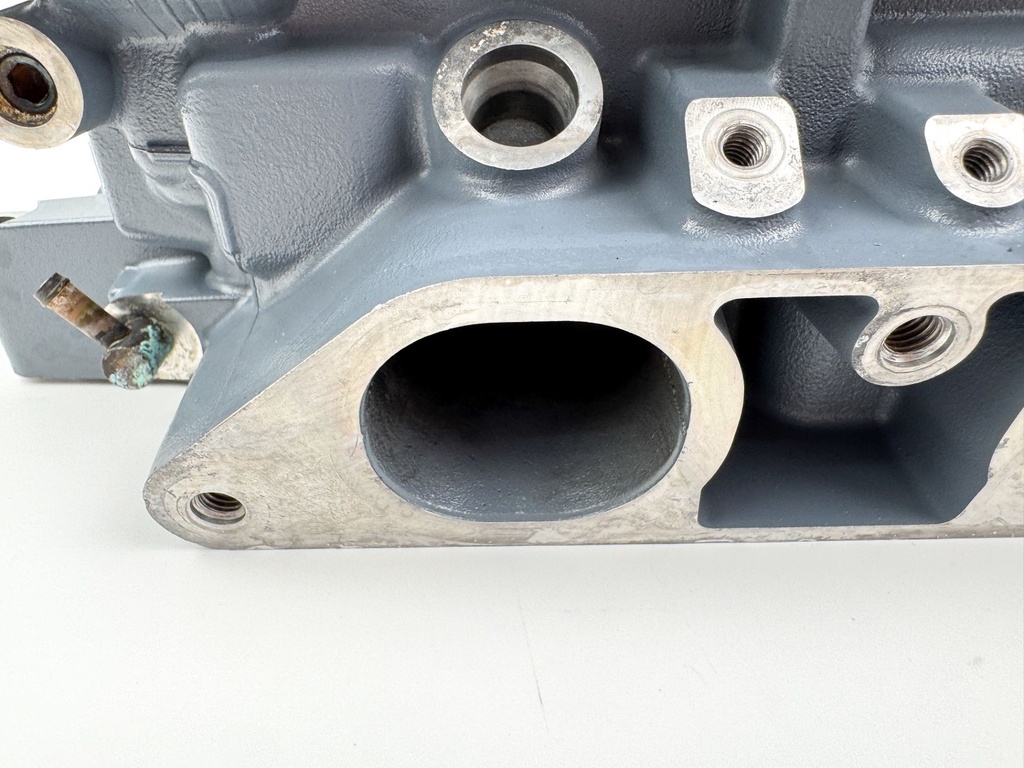 2005 Yamaha 250 HP 4 Stroke Outboard Starboard Cylinder Head 6P2-W009A-00-1S OEM