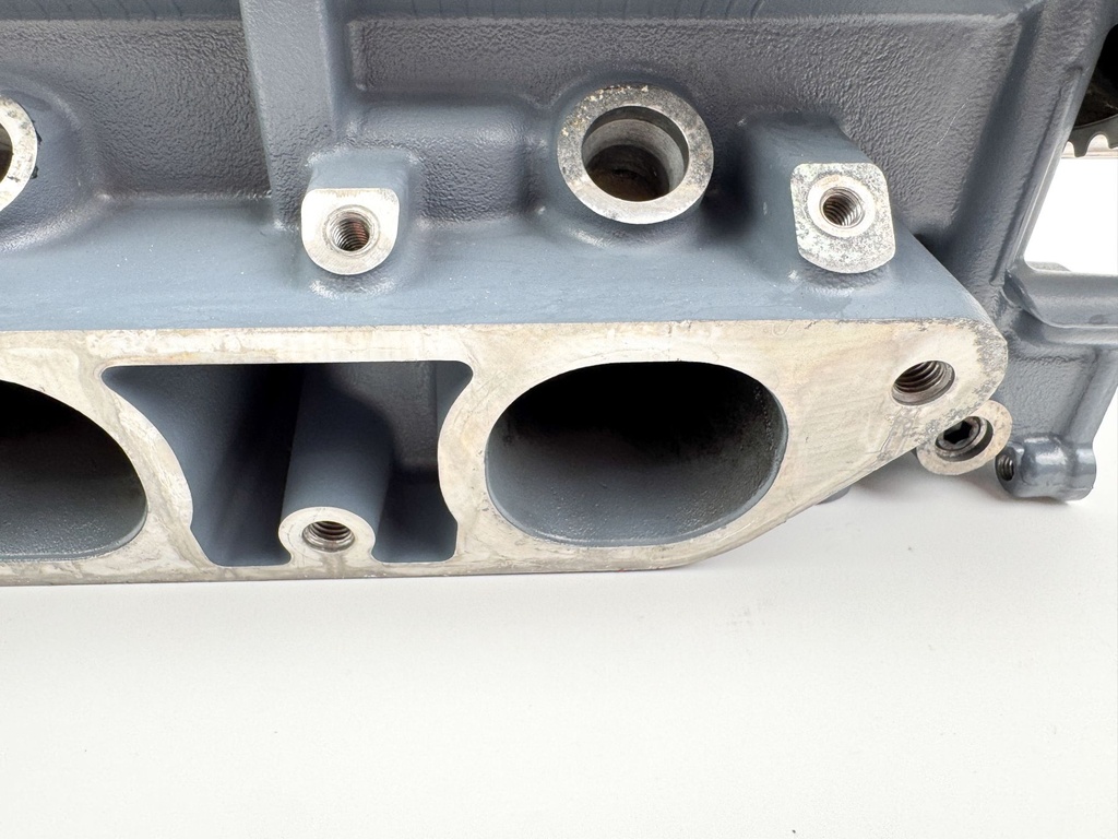 2005 Yamaha 250 HP 4 Stroke Outboard Starboard Cylinder Head 6P2-W009A-00-1S OEM