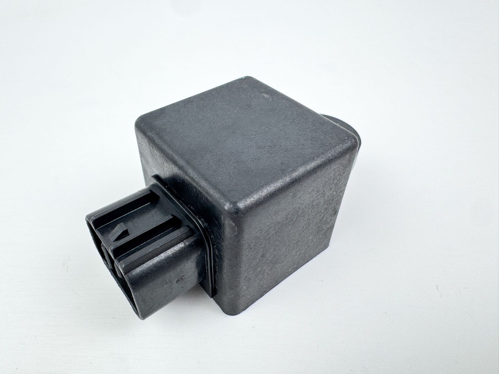 2004 Yamaha 225 HP 4 Stroke Outboard Relay Assembly 68V-81950-00-00 OEM