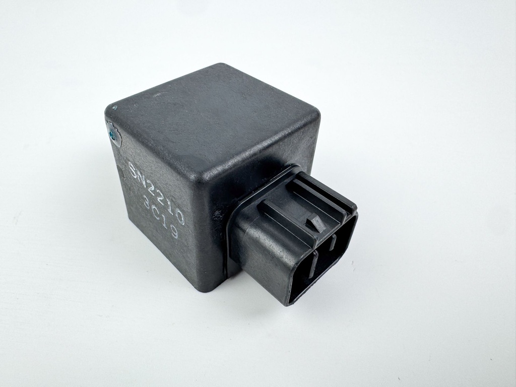 2004 Yamaha 225 HP 4 Stroke Outboard Relay Assembly 68V-81950-00-00 OEM