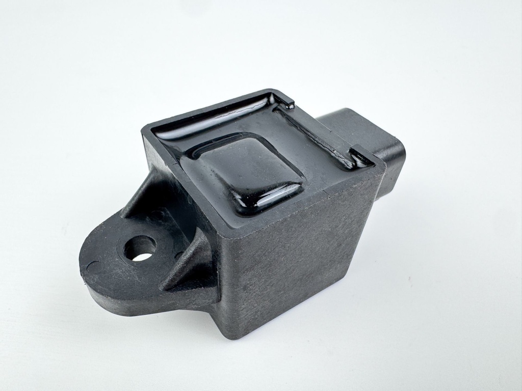 2004 Yamaha 225 HP 4 Stroke Outboard Relay Assembly 68V-81950-00-00 OEM