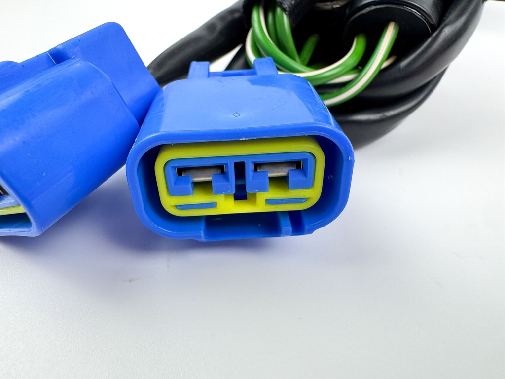 2004 Yamaha 225 HP 4 Stroke Outboard Rectifier & Regulator 69J-81960-11-00 OEM