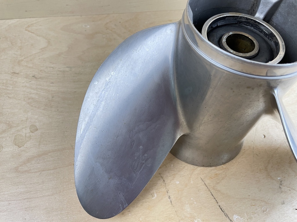 Evinrude Johnson BRP Viper Stainless Steel Propeller 14 3/4 x 21P 176902 Counter LH