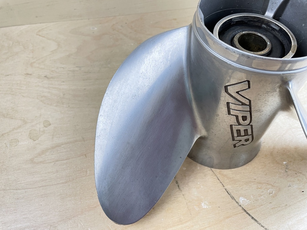 Evinrude Johnson BRP Viper Stainless Steel Propeller 14 3/4 x 21P 176902 Counter LH