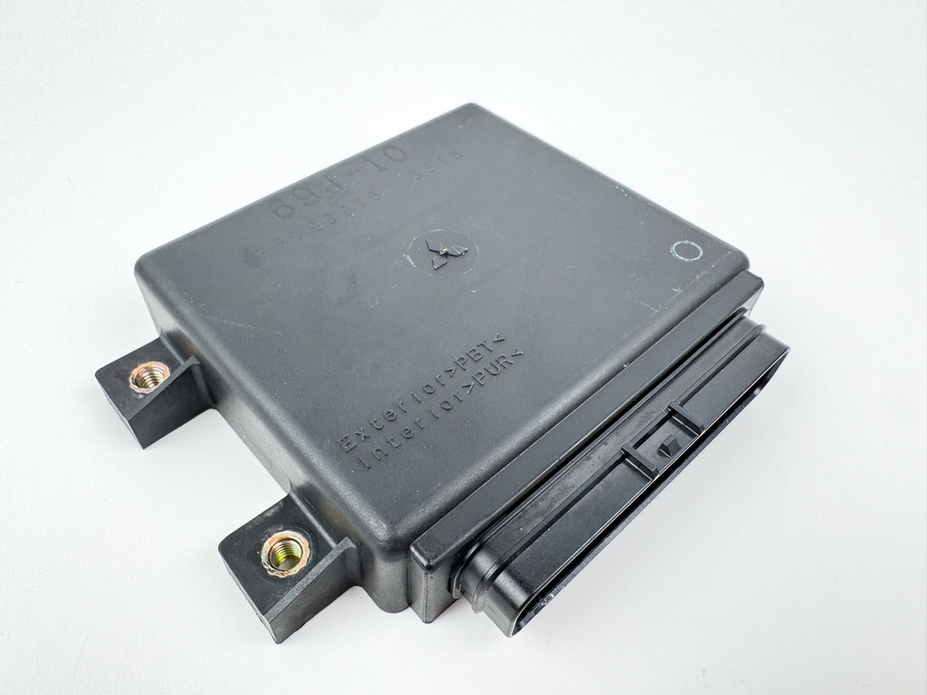 2004 Yamaha 225 HP 4 Stroke Outboard ECU Engine Control Unit 69J-8591A-10-00 OEM