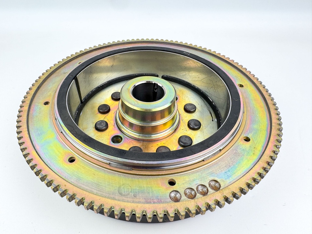 2004 Yamaha 225 HP 4 Stroke Outboard Flywheel Rotor 69J-81450-10-00 OEM