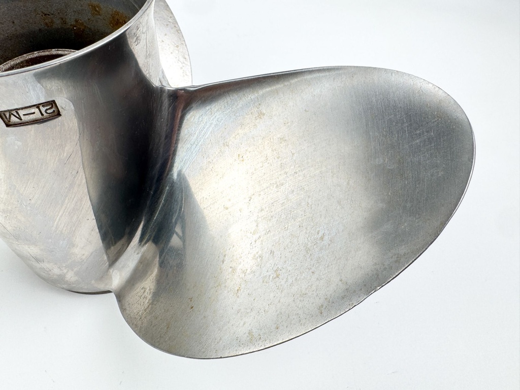 Yamaha Outboard 3 Blade Stainless Steel Prop Propeller 14 7/8" X 21P RH