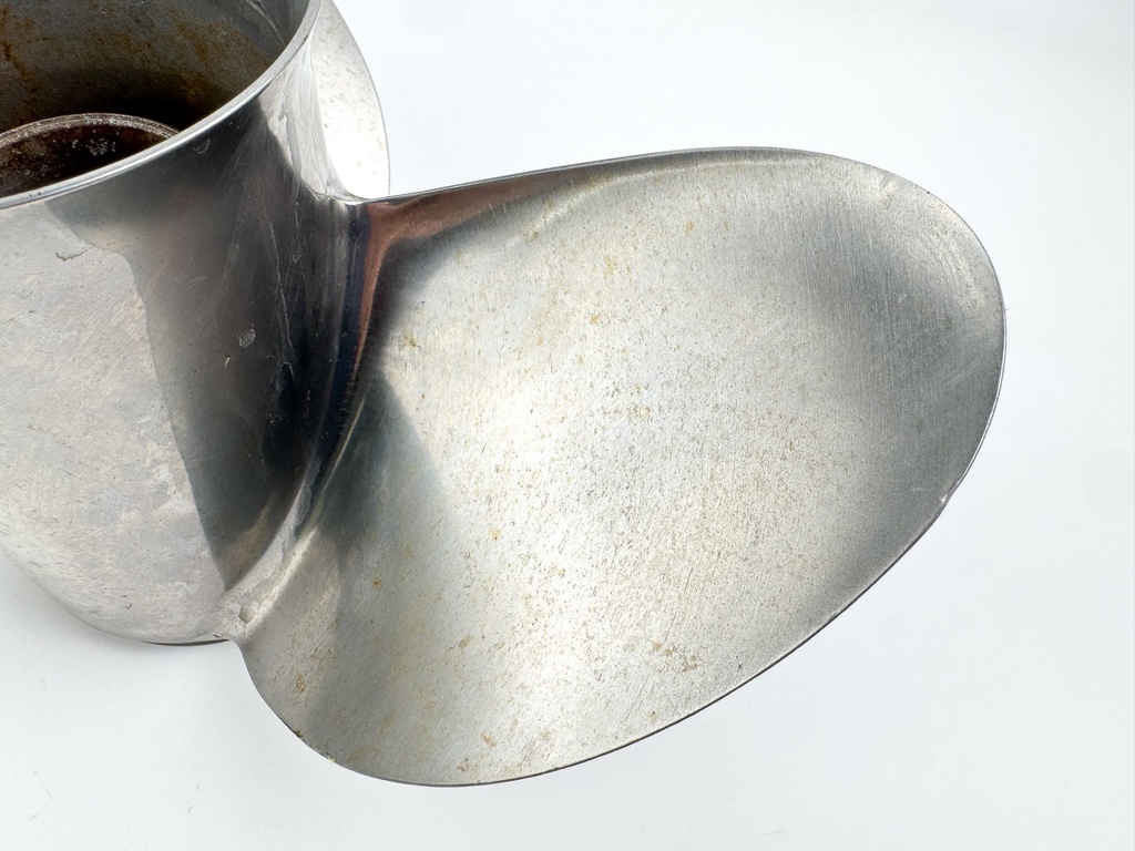 Yamaha Outboard 3 Blade Stainless Steel Prop Propeller 14 7/8" X 21P RH