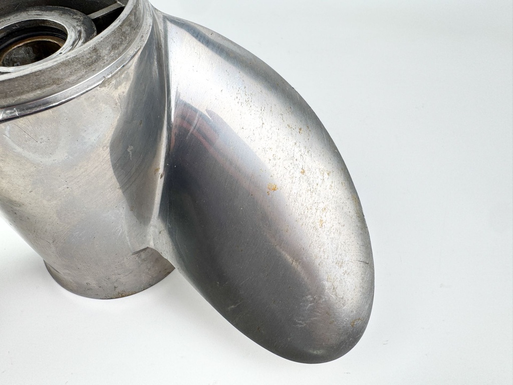 Yamaha Outboard 3 Blade Stainless Steel Prop Propeller 14 7/8" X 21P RH