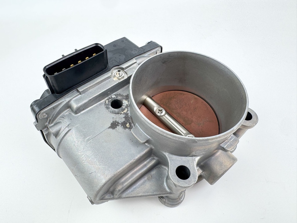 2013 Yamaha 250 HP 4 Stroke Outboard Throttle Body Assembly 6P2-13751-01-00 OEM