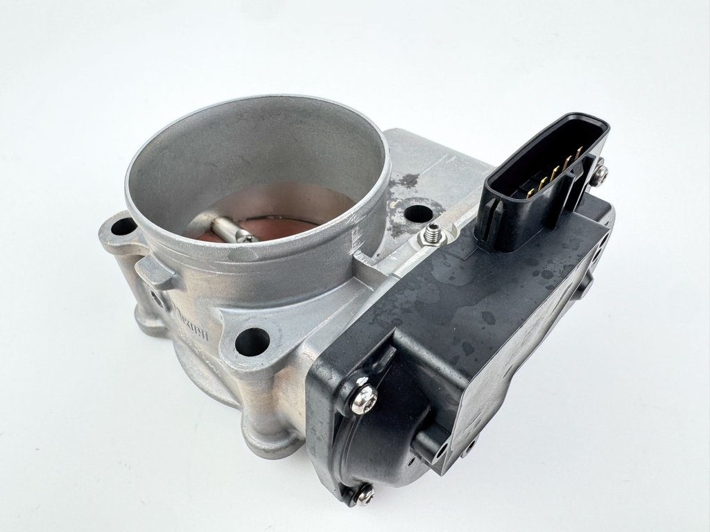 2013 Yamaha 250 HP 4 Stroke Outboard Throttle Body Assembly 6P2-13751-01-00 OEM