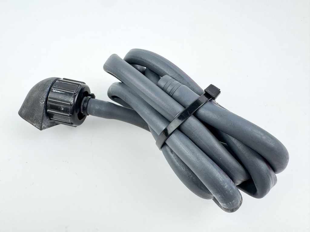 2013 Yamaha 250 HP 4 Stroke Outboard Fresh Water Flush Port 68T-12572-00-00 OEM