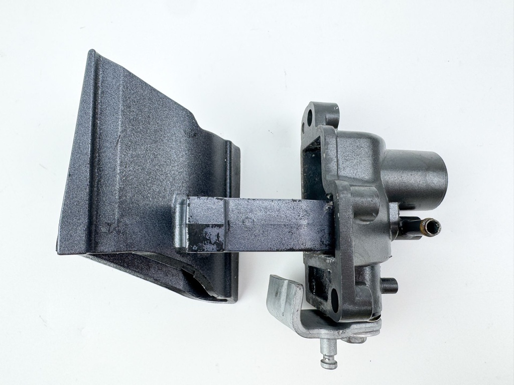 2013 Yamaha 250 HP 4 Stroke Outboard Latch Handle Set 69J-42815-00-8D OEM