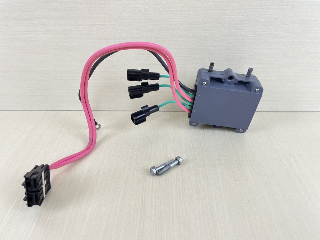 2006 Yamaha 250HP 4 Stroke Outboard Rectifier & Regulator Assembly 6P2-81960-03-00