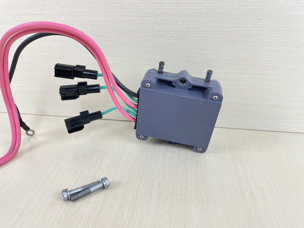 2006 Yamaha 250HP 4 Stroke Outboard Rectifier & Regulator Assembly 6P2-81960-03-00